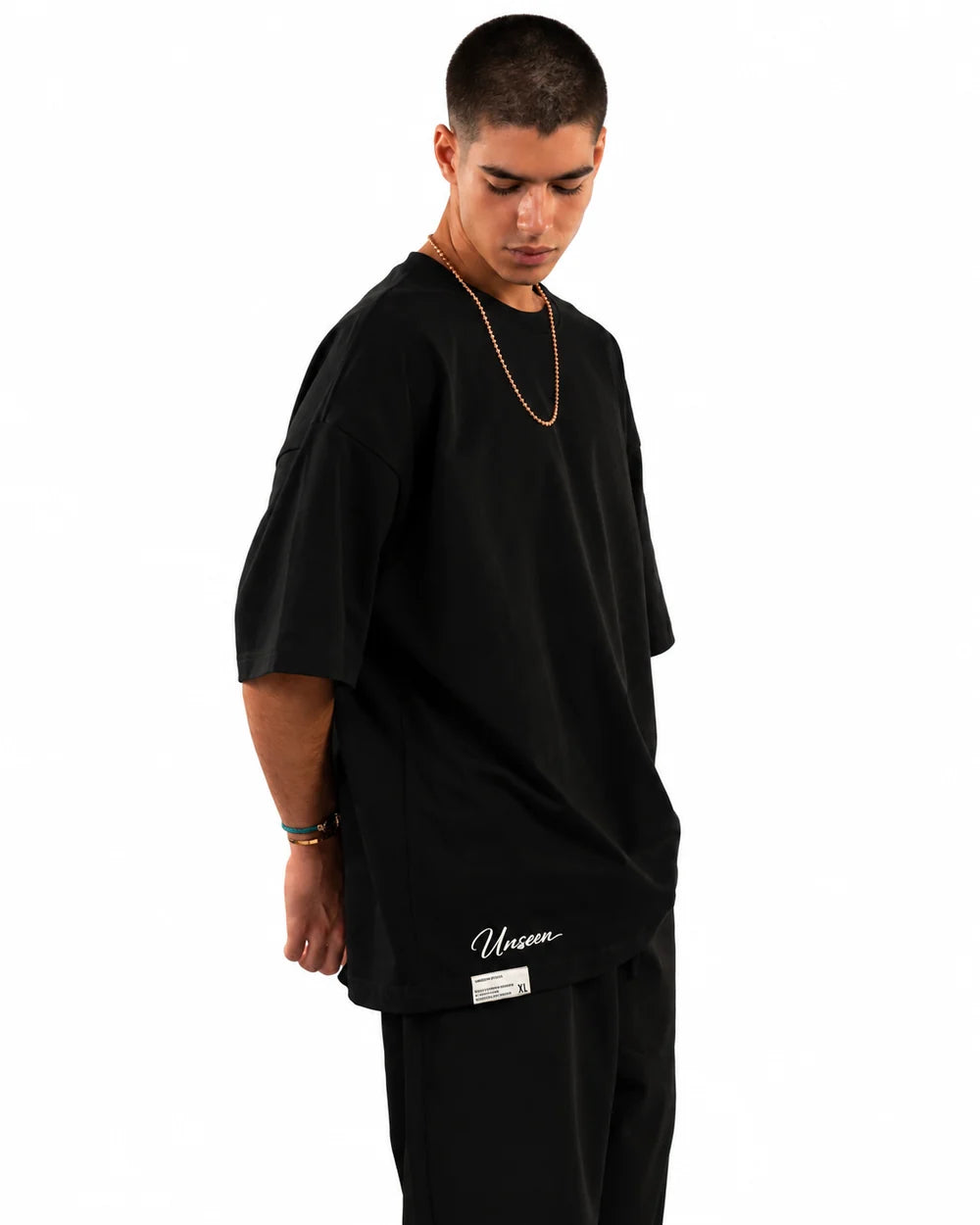UNSEEN BASIC - BLACK